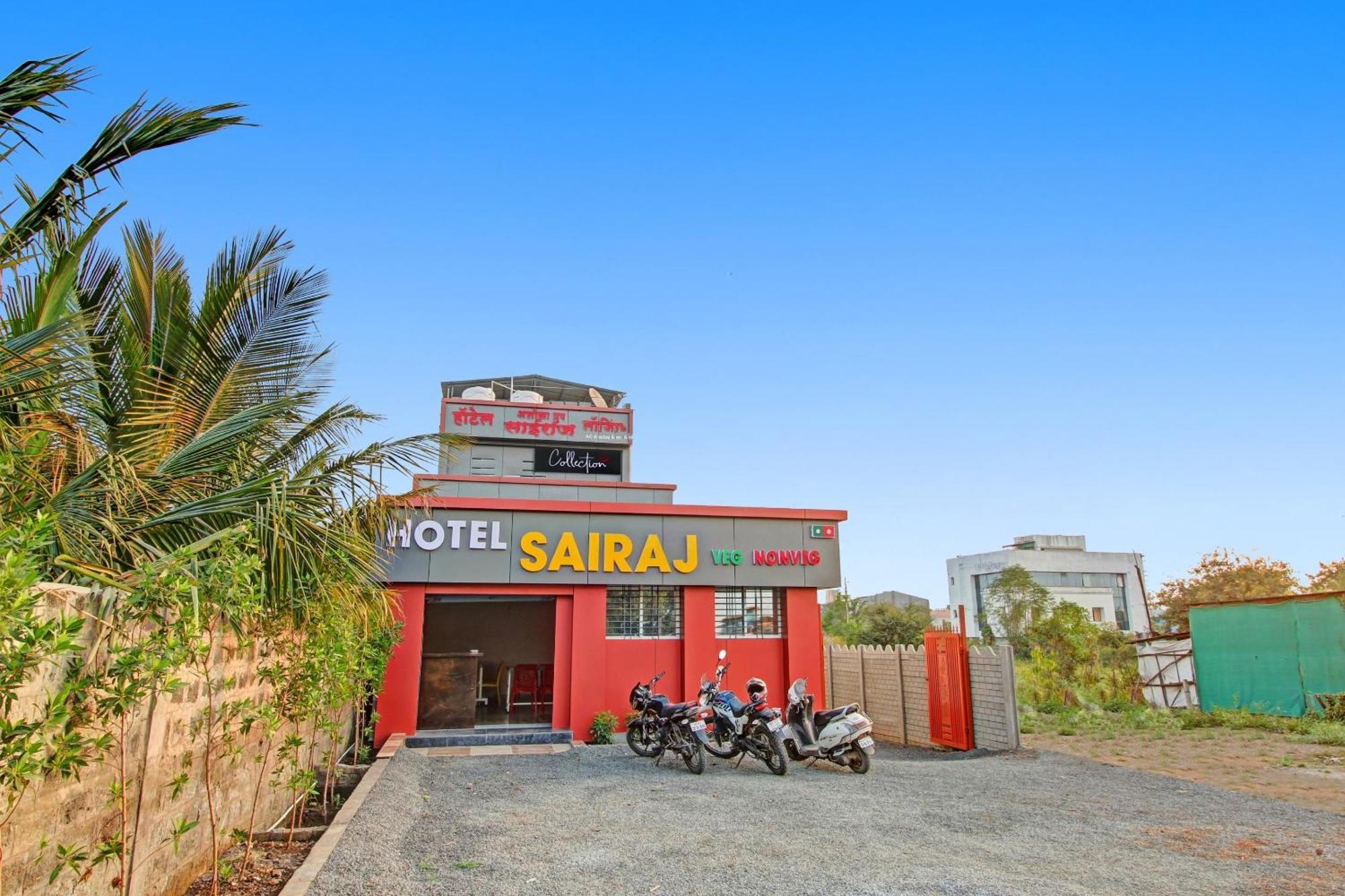 Hotel Collection O Sairaj Lodging & Boarding Shikrapur Esterno foto